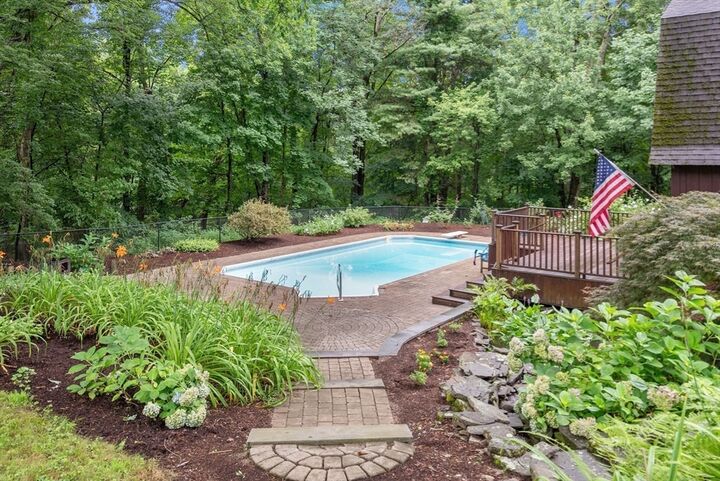 Property Photo: 495 Grafton St MA 01545