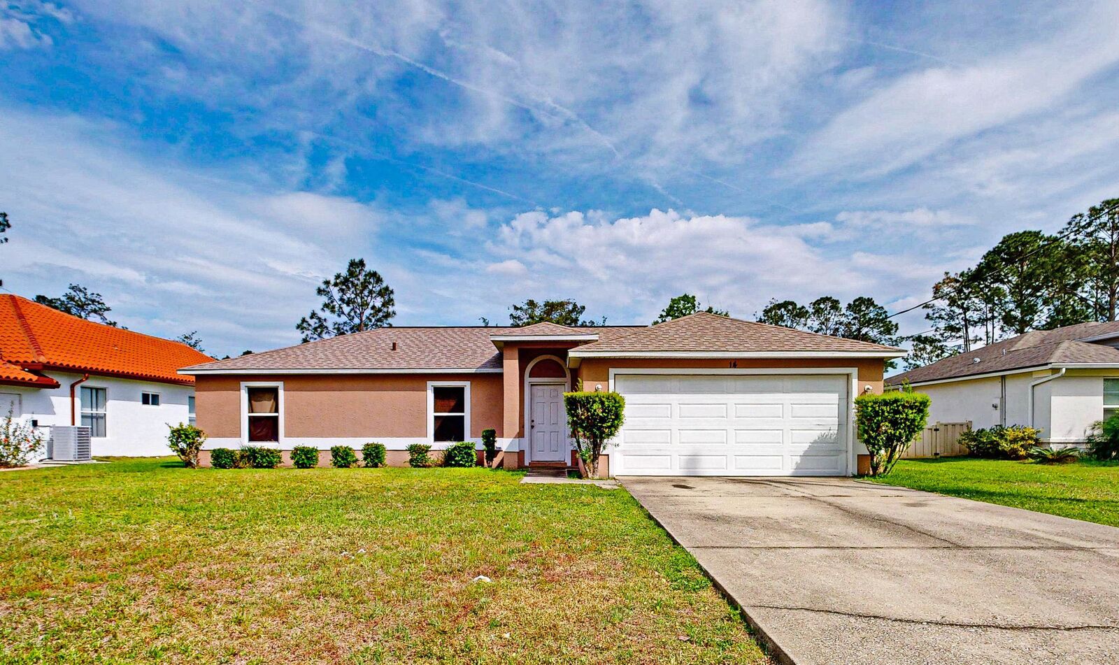 Property Photo: 14 Rae Dr FL 32164