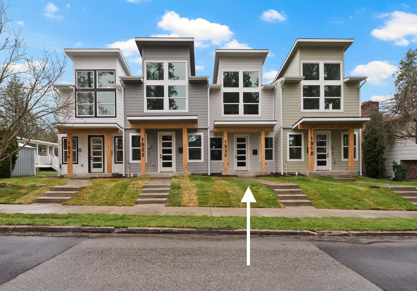 Property Photo: 1920 E 37th Ave WA 99203