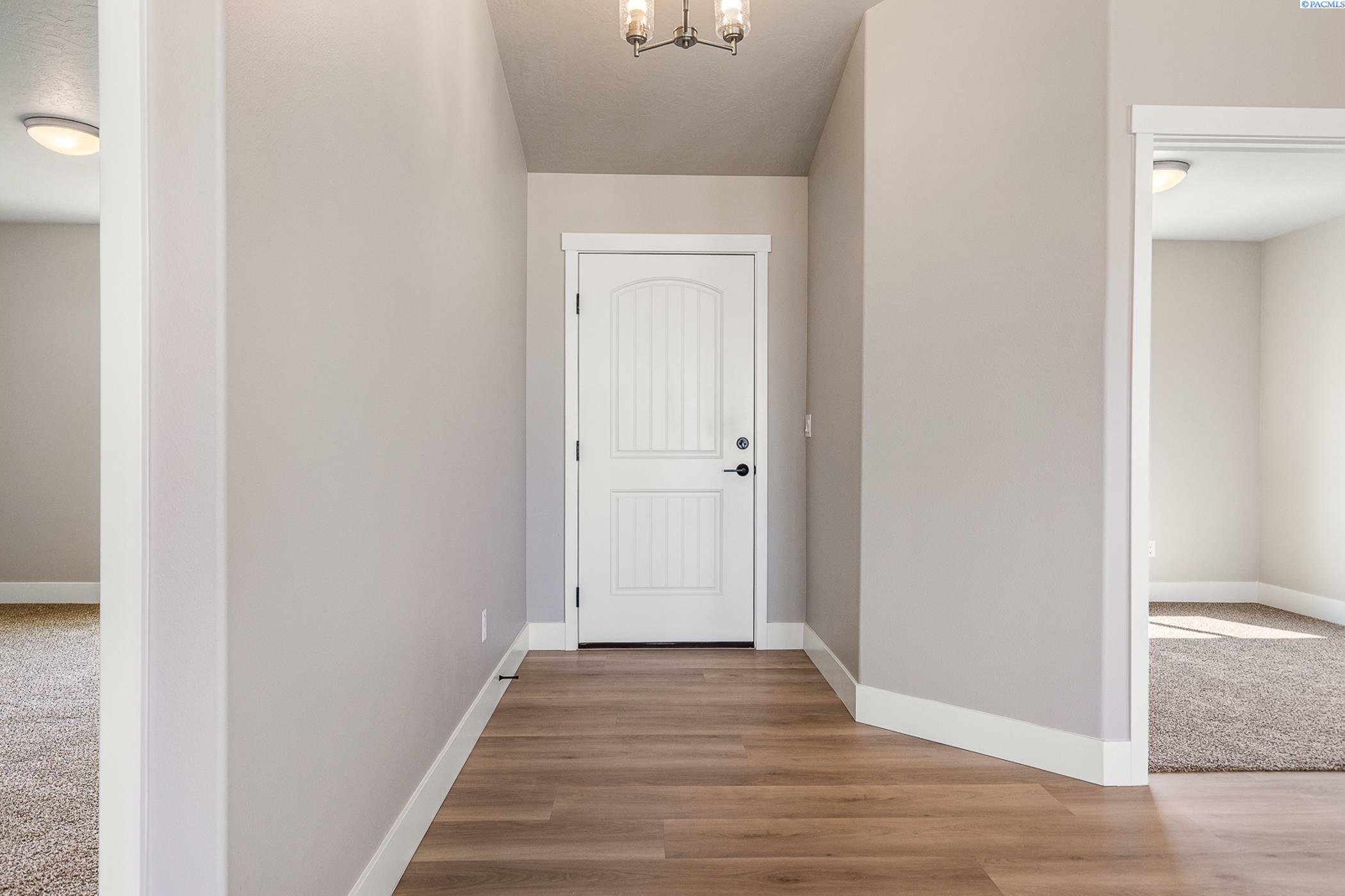 Property Photo: 6801 Brooks Ave WA 99301