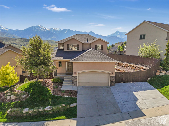 Property Photo: 14939 S Winged Bluff Ln UT 84020