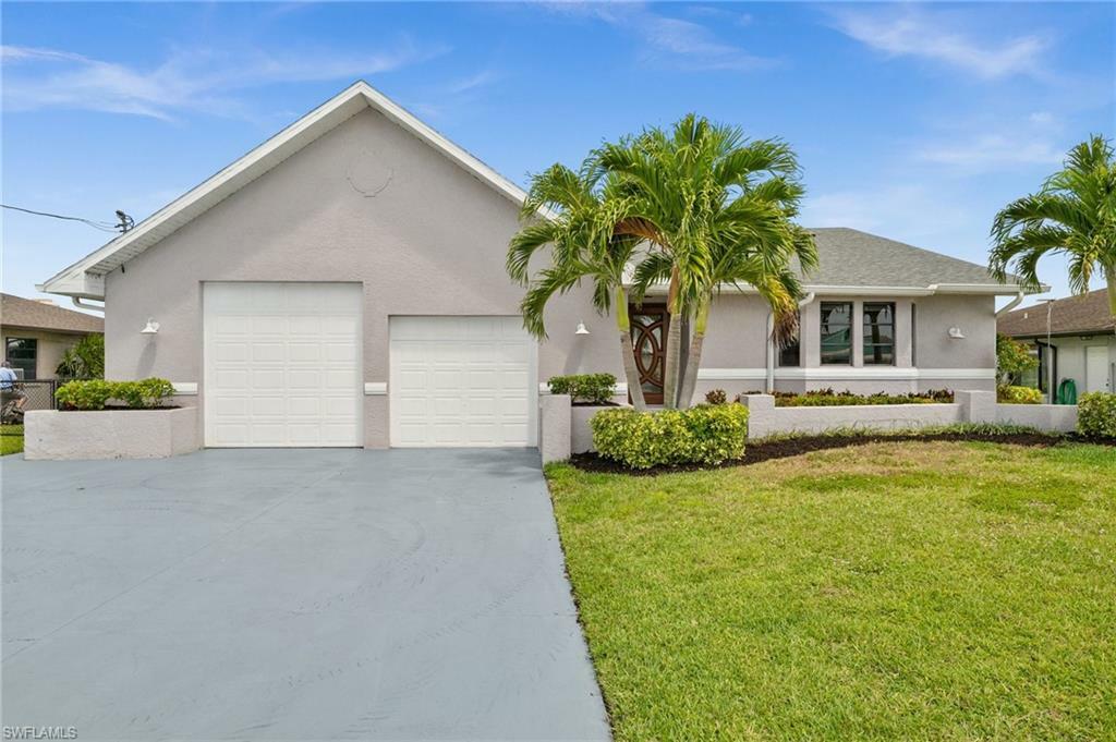 Property Photo:  7195 Reymoor Dr  FL 33917 