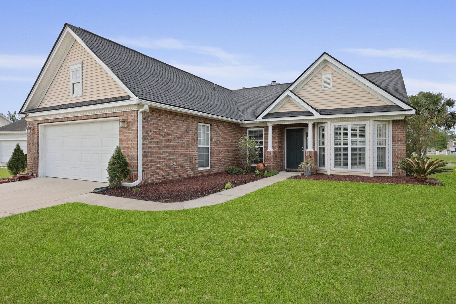 Property Photo: 1047 Tyron Circle SC 29414