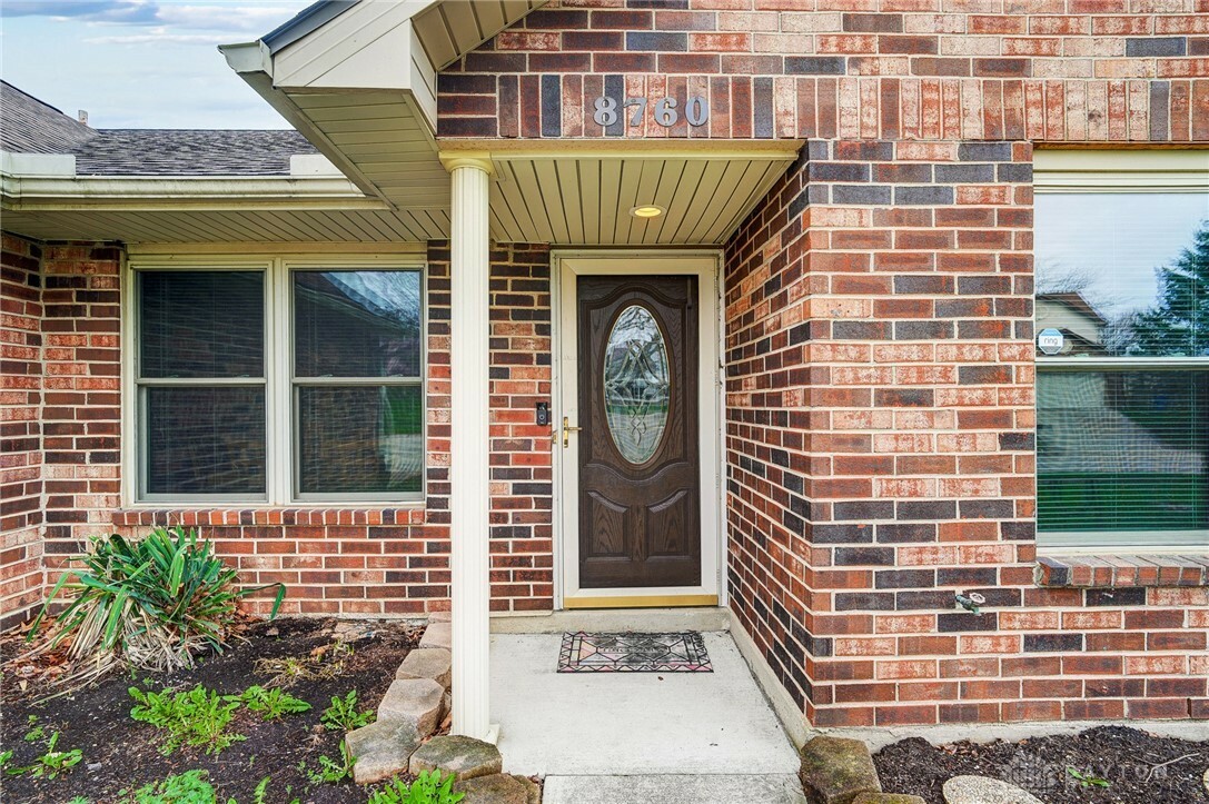 Property Photo:  8760 Candlestick Lane  OH 45424 
