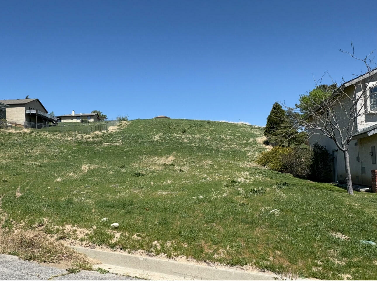 Property Photo: Vic Of Hardtree And Beaverbroo CA 93532