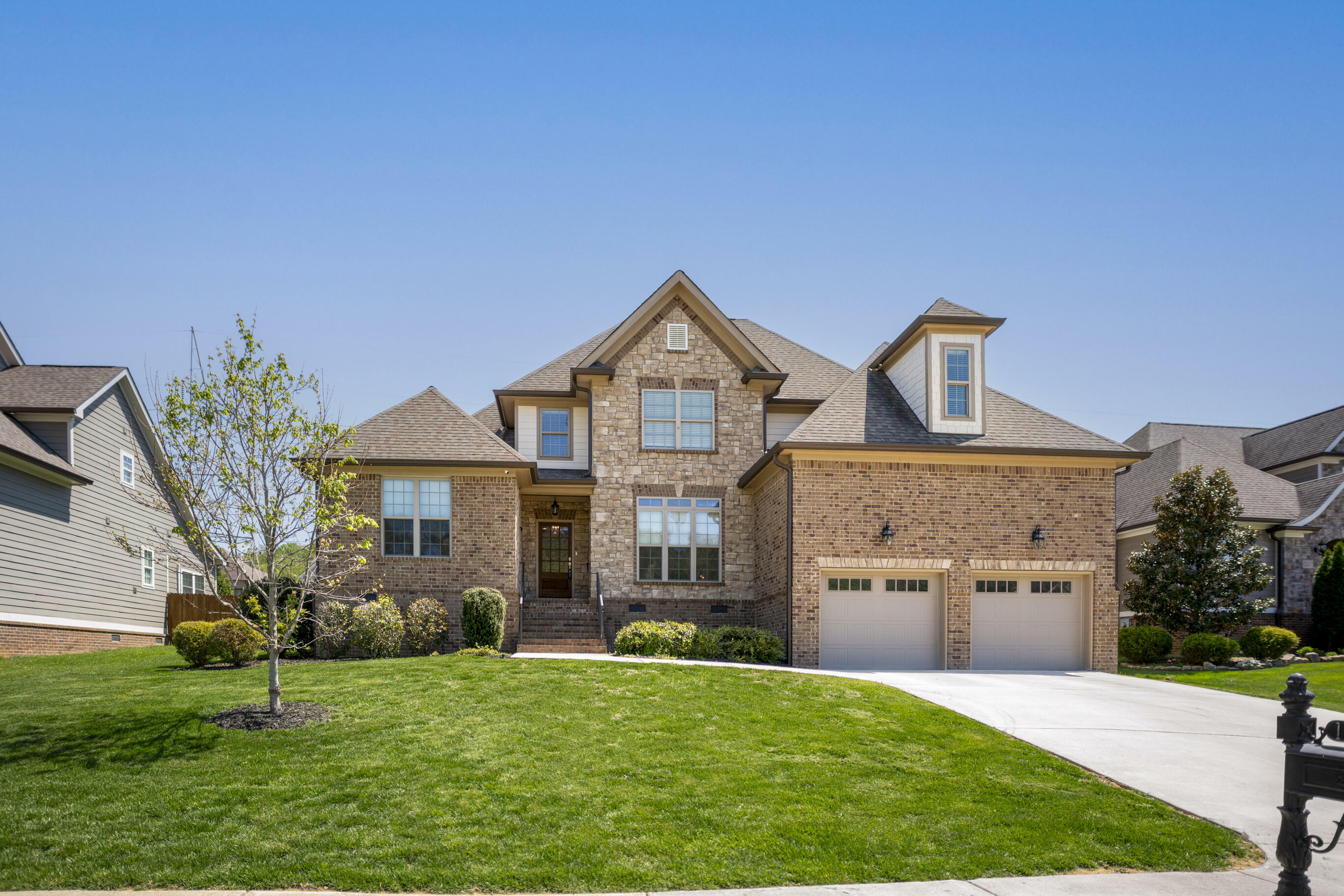 1254 Hidden Creek Drive  Chattanooga TN 37405 photo