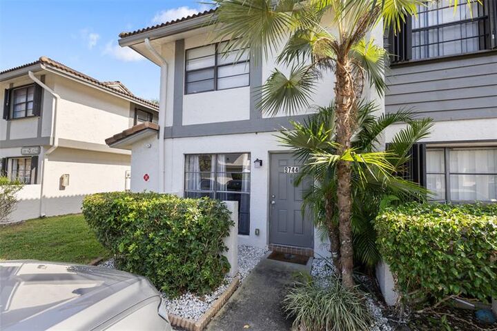Property Photo: 9744 NW 14th St 33 FL 33071