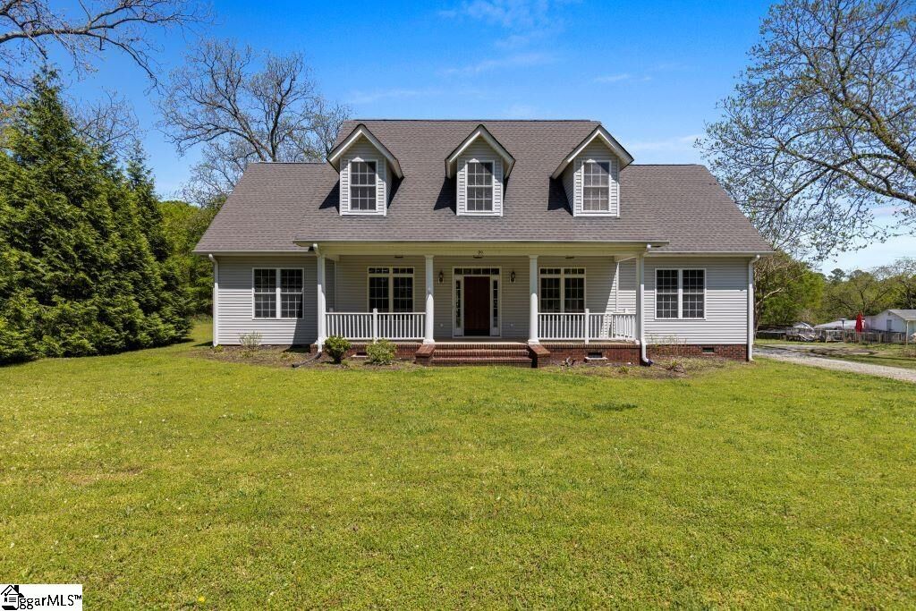 Property Photo:  99 S Hamilton Street  SC 29697 