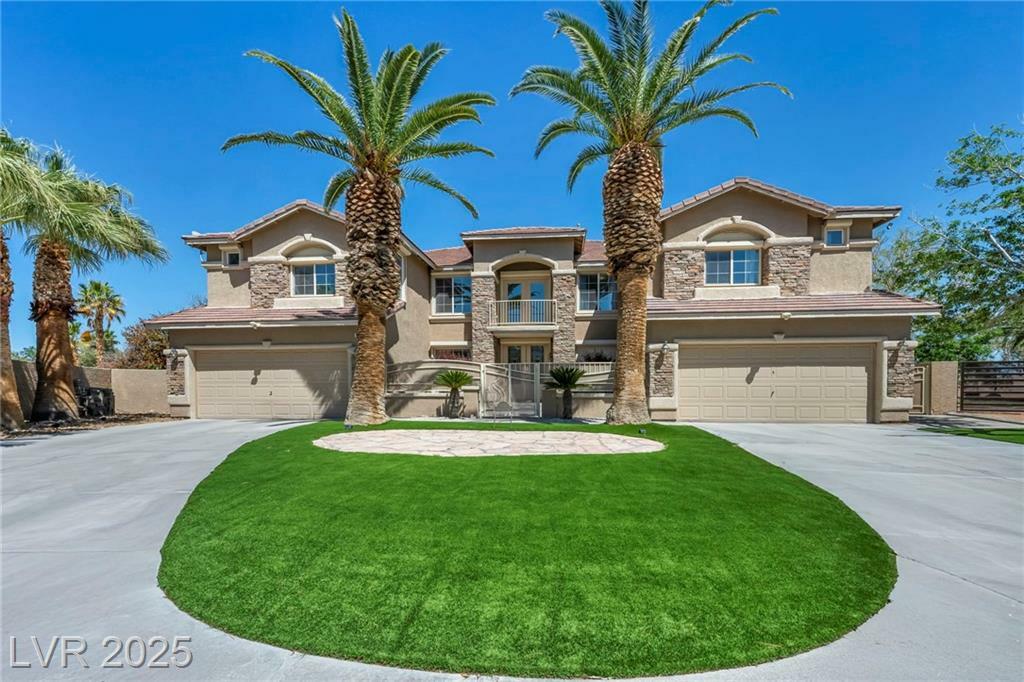 Property Photo: 9504 Empire Rock Street NV 89143