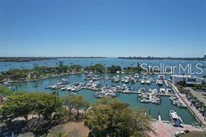 Property Photo: 33 S Gulfstream Avenue 905 FL 34236