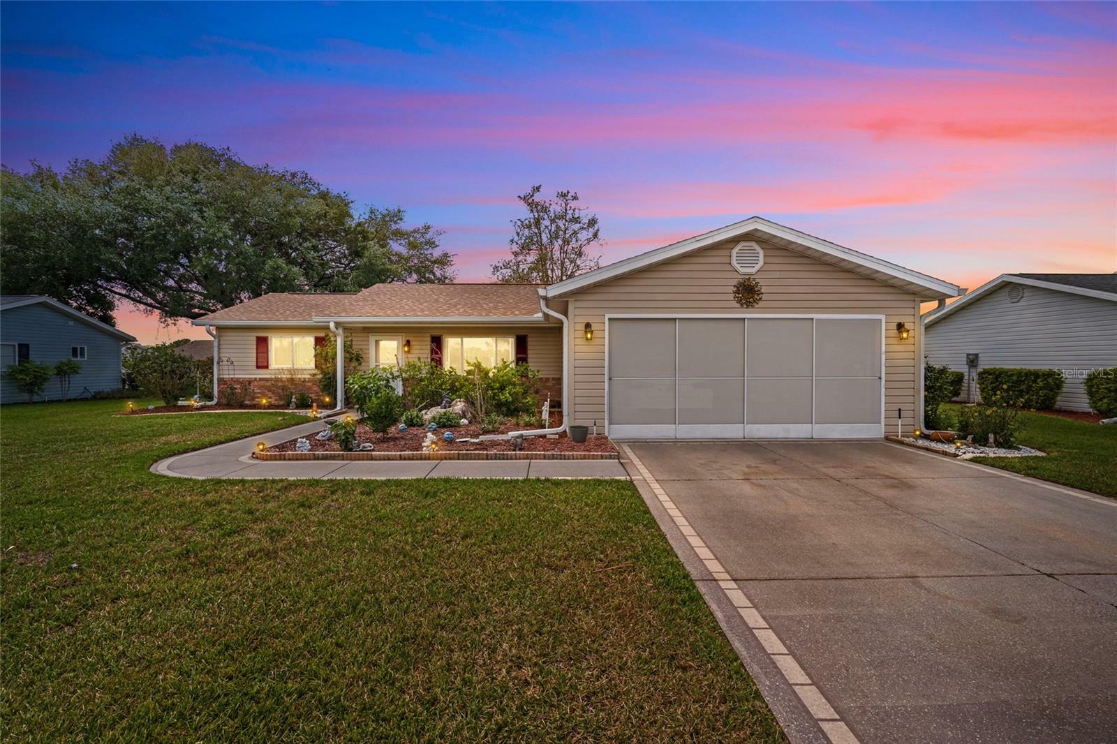 Property Photo: 17806 SE 97th Court FL 34491