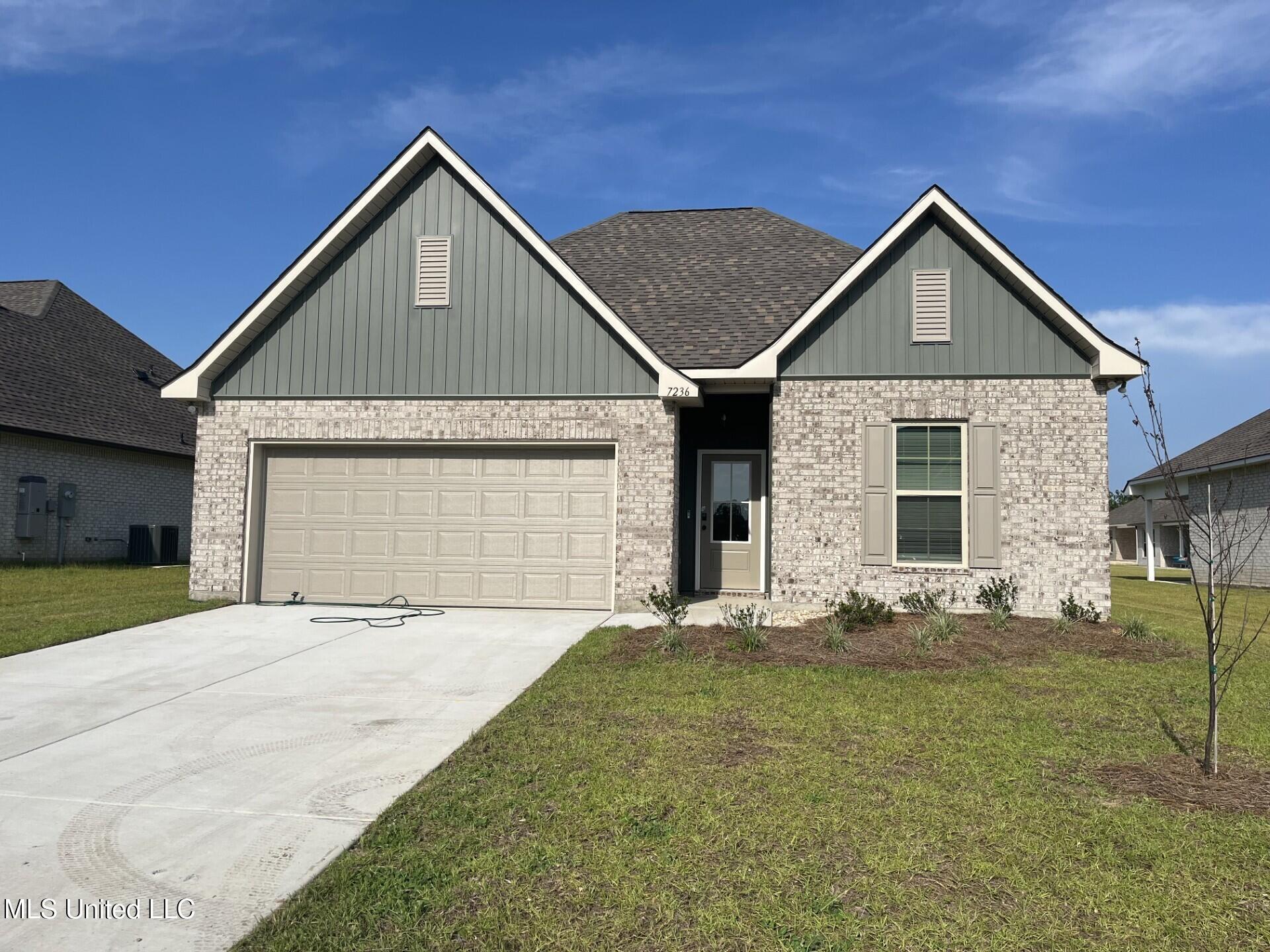 Property Photo: 7236 Pencarrow Circle MS 39564