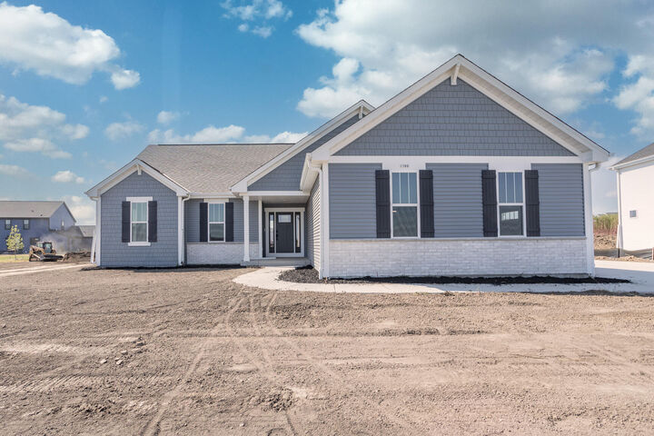 1700 Whalen Dr  Oconomowoc WI 53066 photo