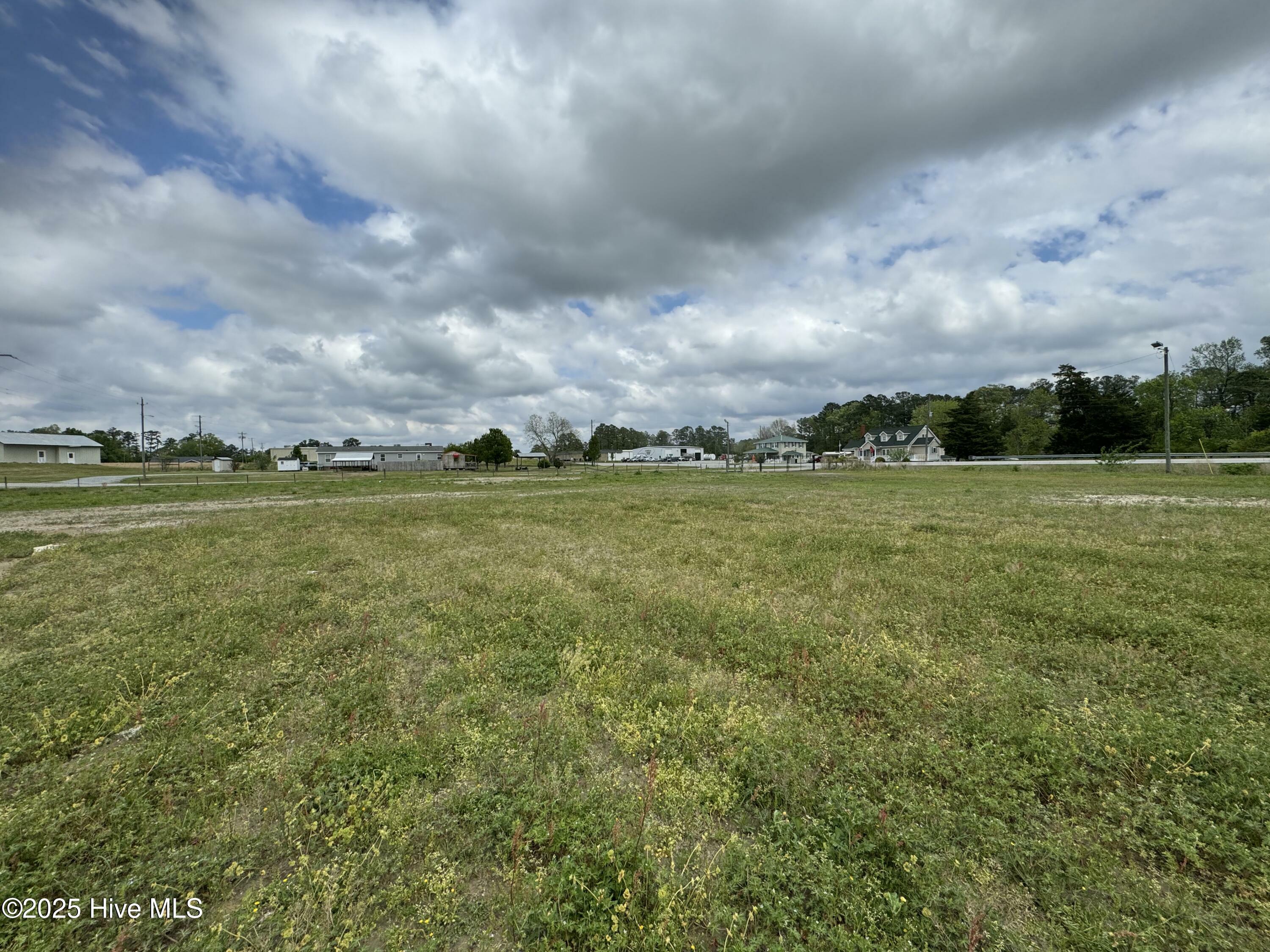 Property Photo: 2ac US 17 NC 28555