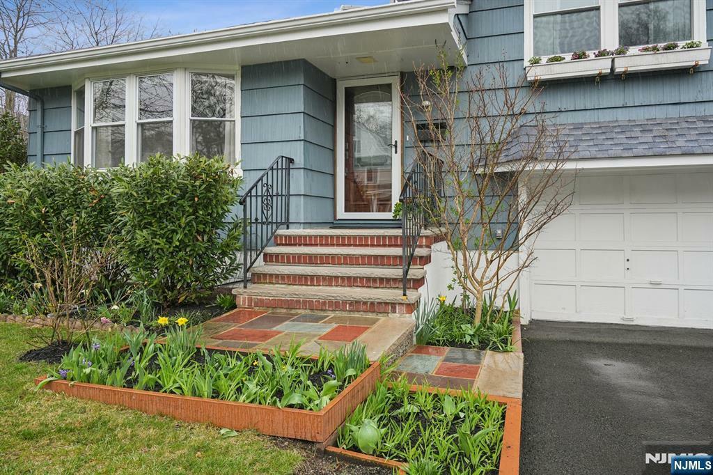Property Photo: 21 Hillside Avenue NJ 07028