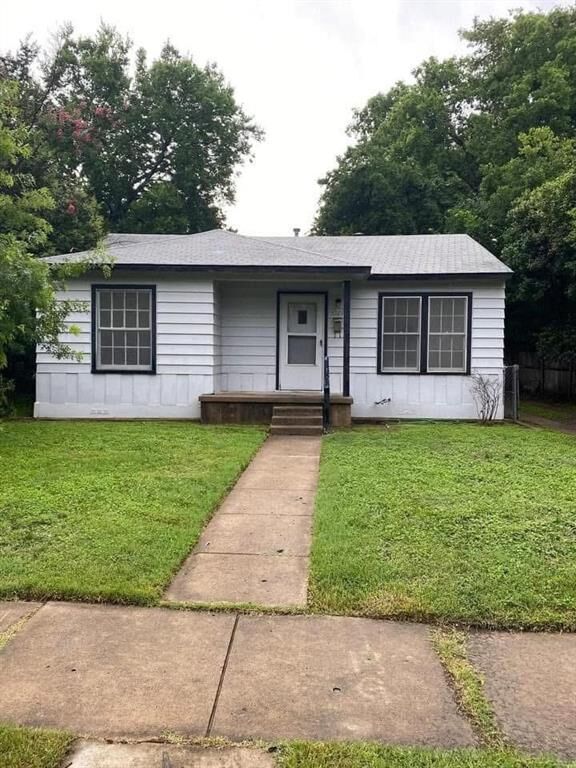 Property Photo:  3921 Homan Avenue  TX 76707 