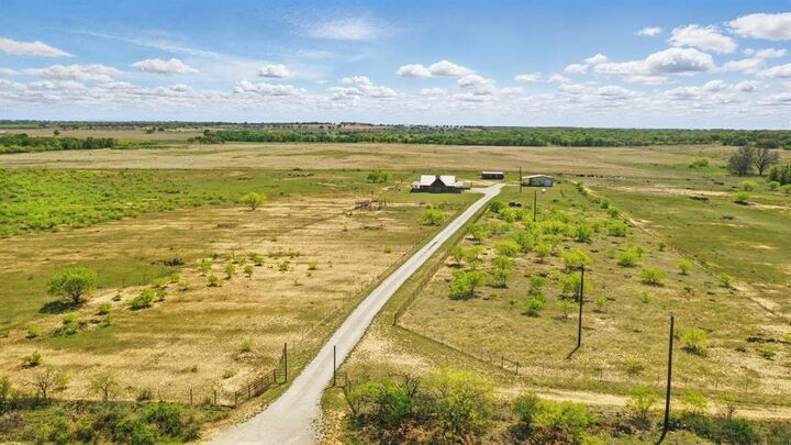 Property Photo:  1359 County Road 195  TX 76454 
