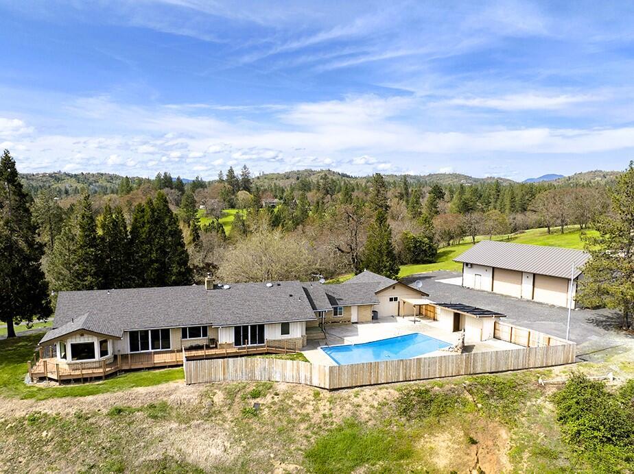 3320 Upper River Road  Grants Pass OR 97526 photo