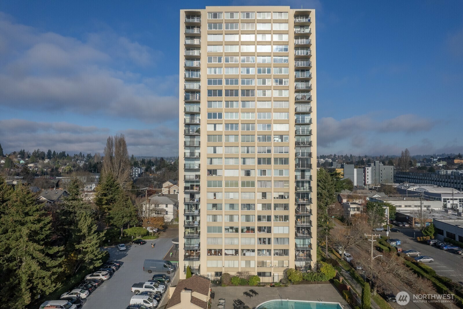 Property Photo: 4540 8th Avenue NE 803 WA 98105