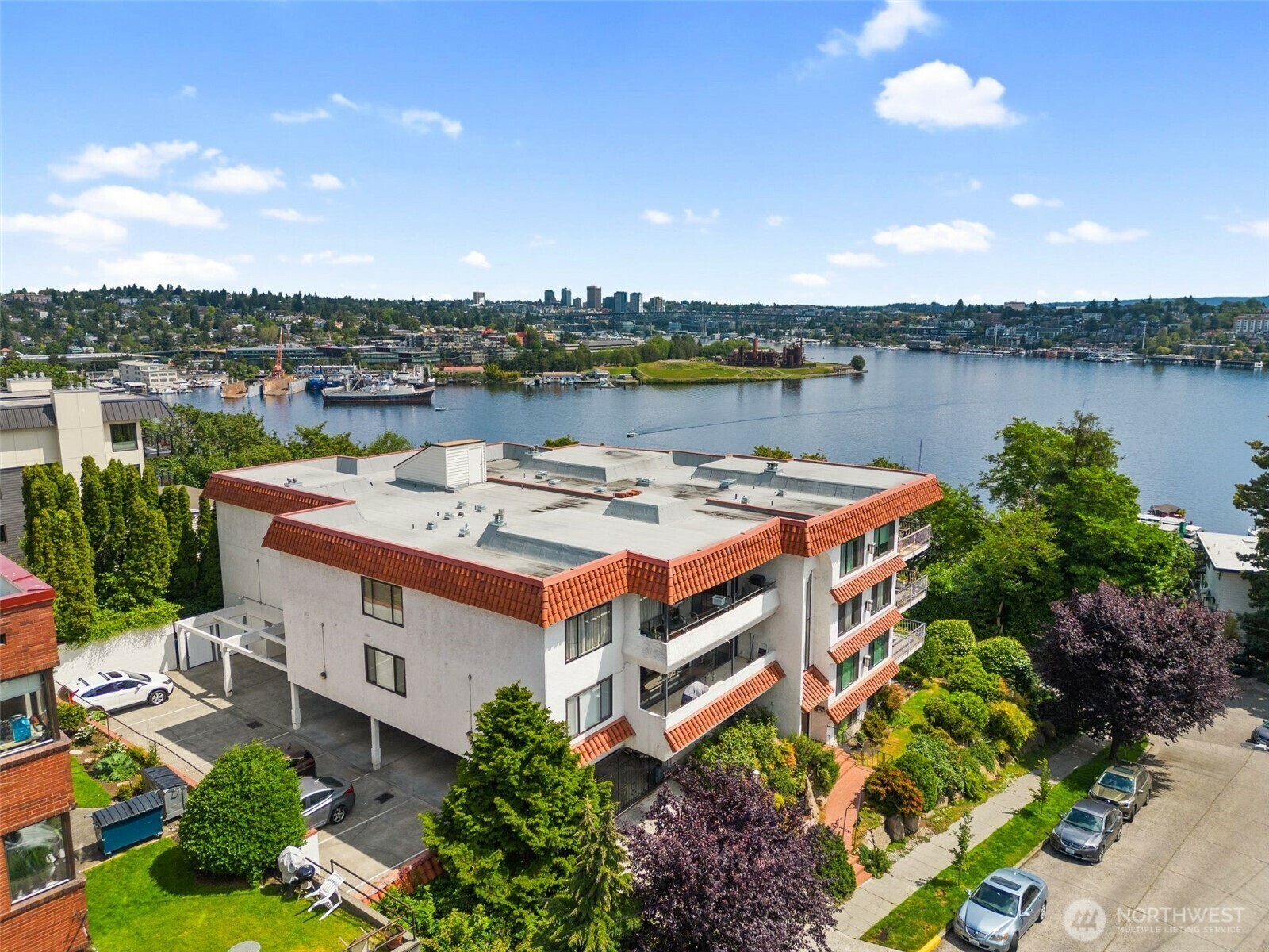 Property Photo: 610 Wheeler Street 301 WA 98109