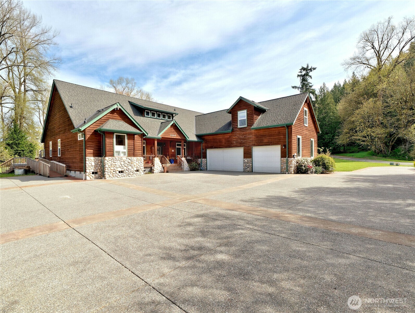 1324  145th Avenue SE  Snohomish WA 98290 photo