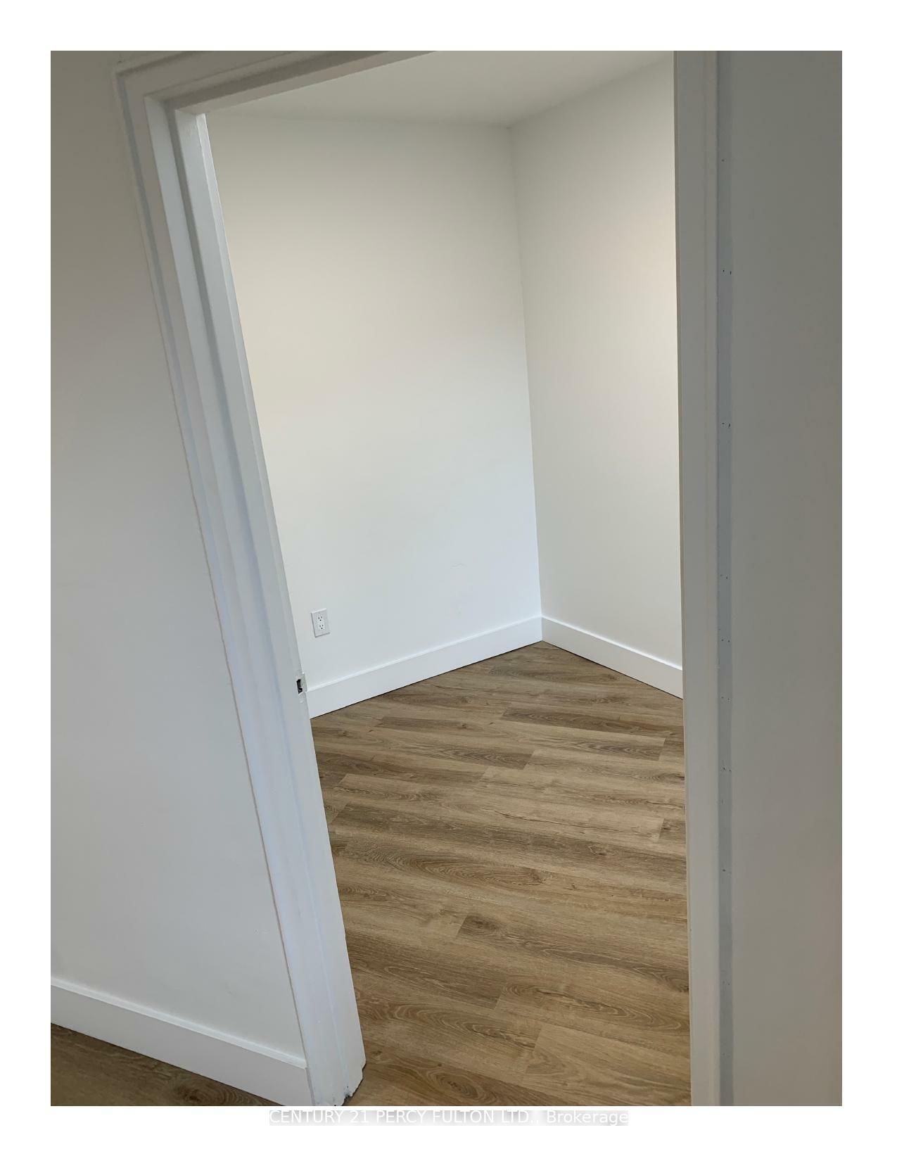 Property Photo: 6 Park Vista Drive 606 ON M4B 1A2