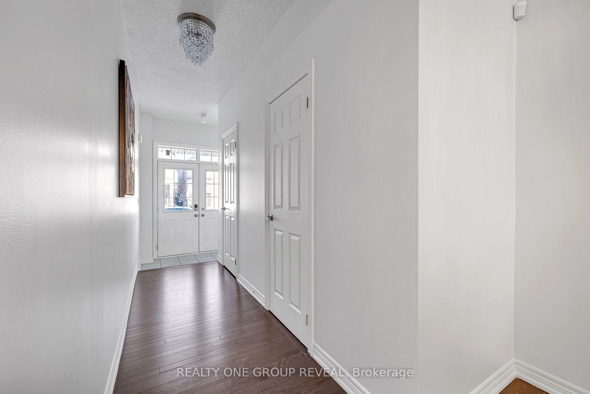 Property Photo: 3 Erinview Terrace ON M9C 0C3
