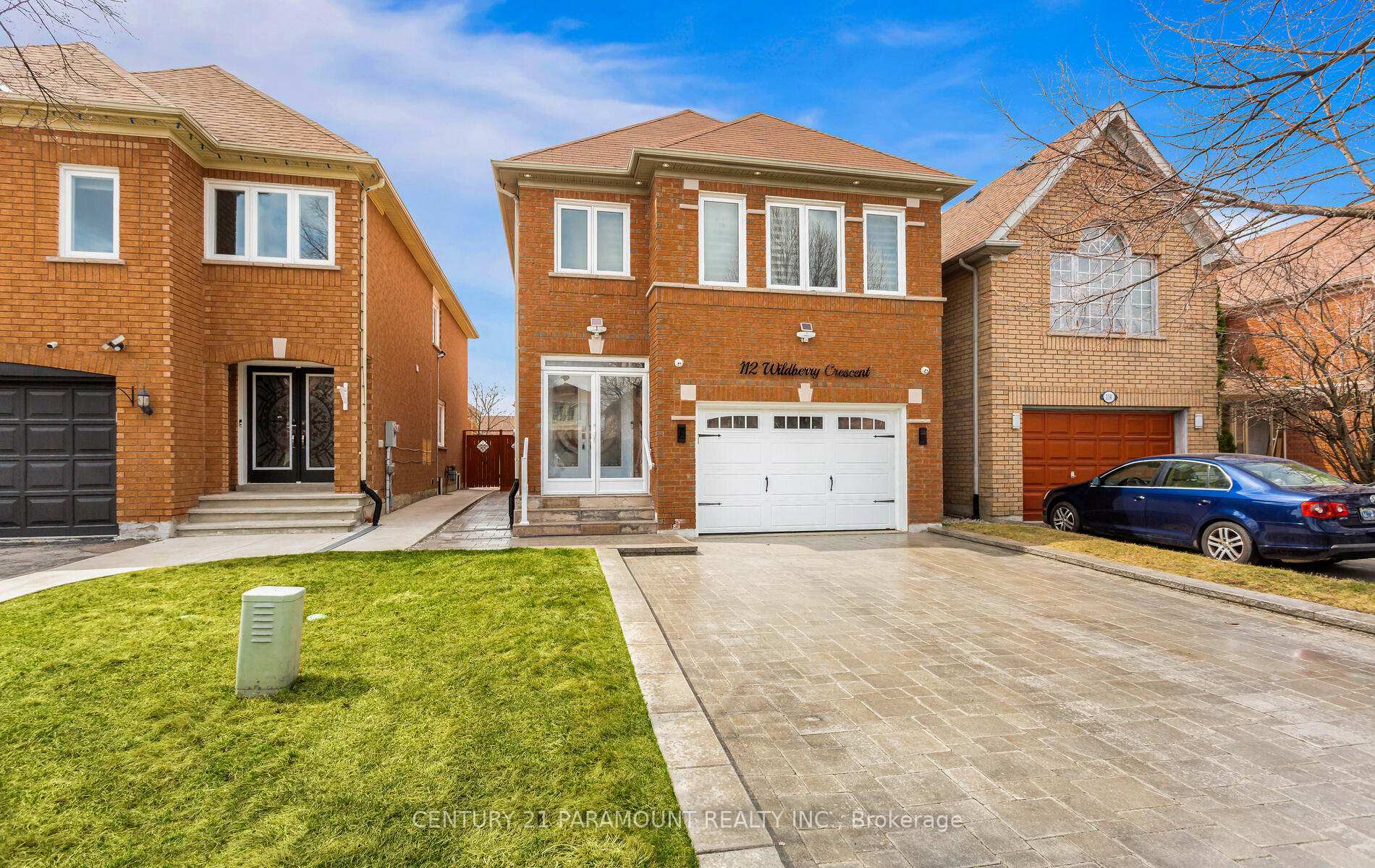 Property Photo: 112 Wildberry Crescent ON L6R 1J8