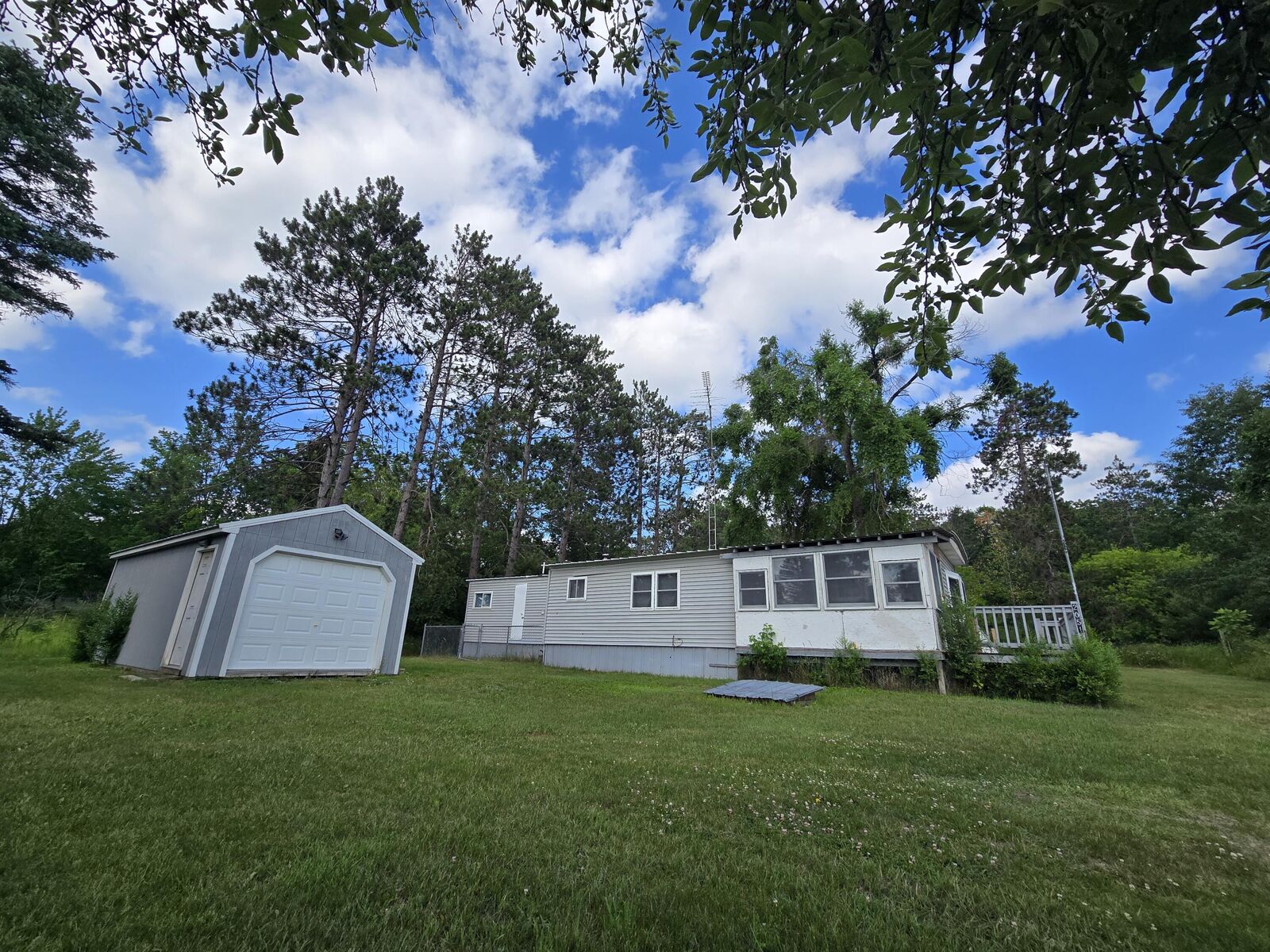 Property Photo: 2051 Stutesman Drive MI 48621