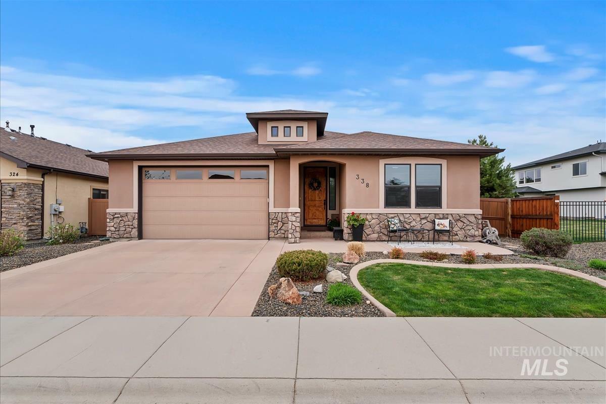 Property Photo: 338 E Rio Colinas Dr ID 83646