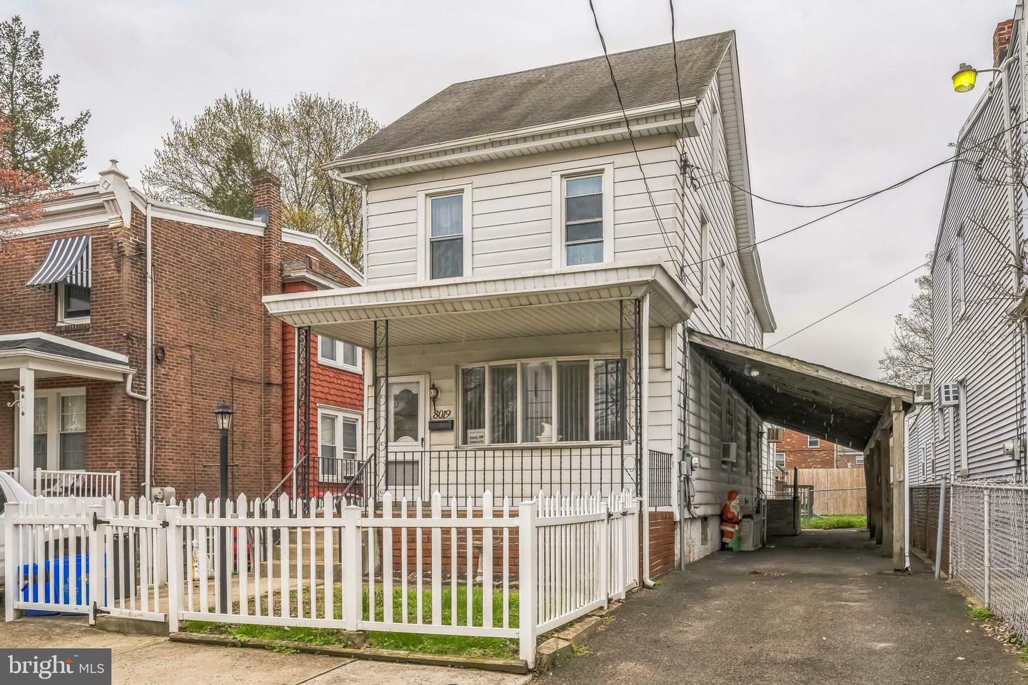 Property Photo: 8019 Cottage Street PA 19136