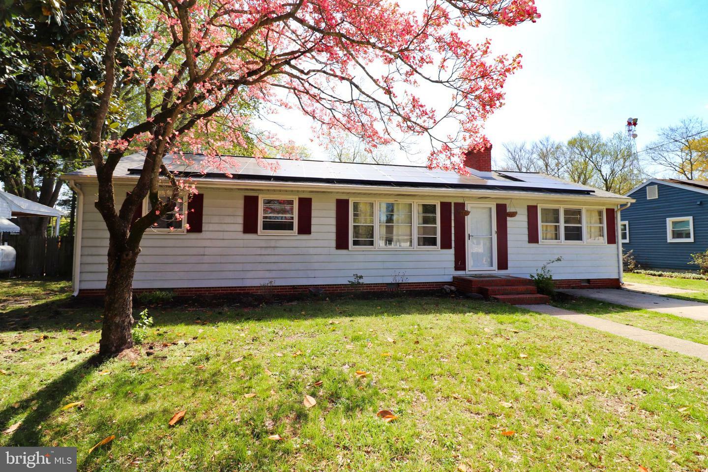 Property Photo: 1405 Westchester Street MD 21801