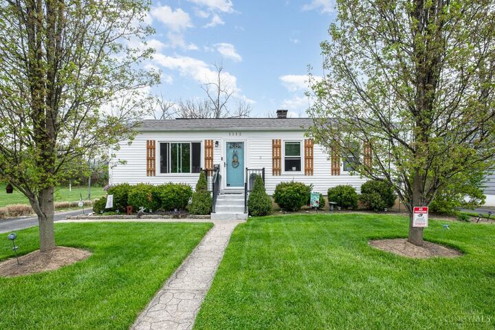 1112 Bellwood Drive  Loveland OH 45140 photo