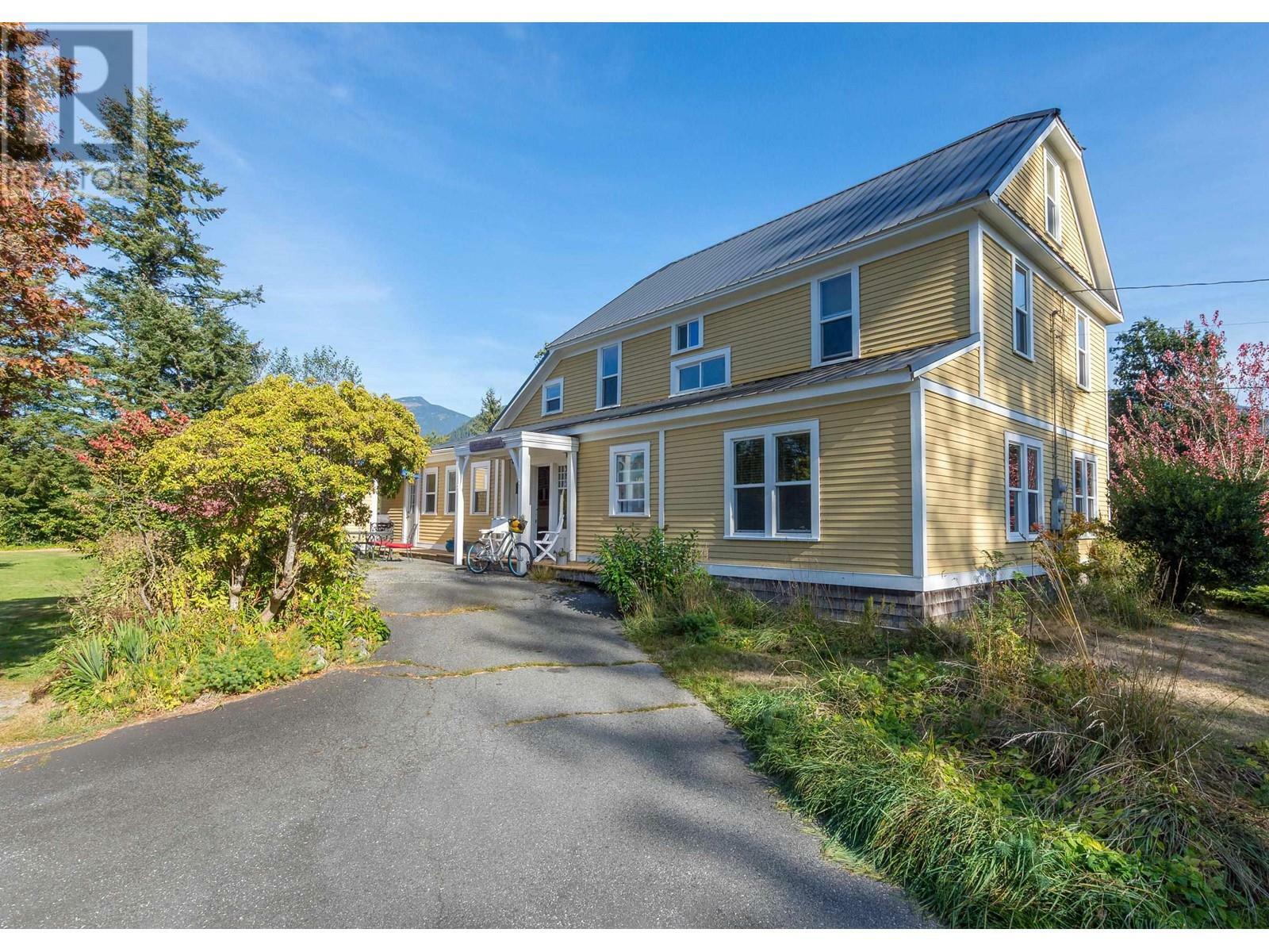 Property Photo: 1189 Judd Road BC V0N 1H0