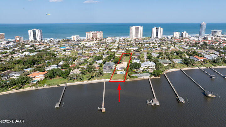 Property Photo:  2542 S Peninsula Drive  FL 32118 