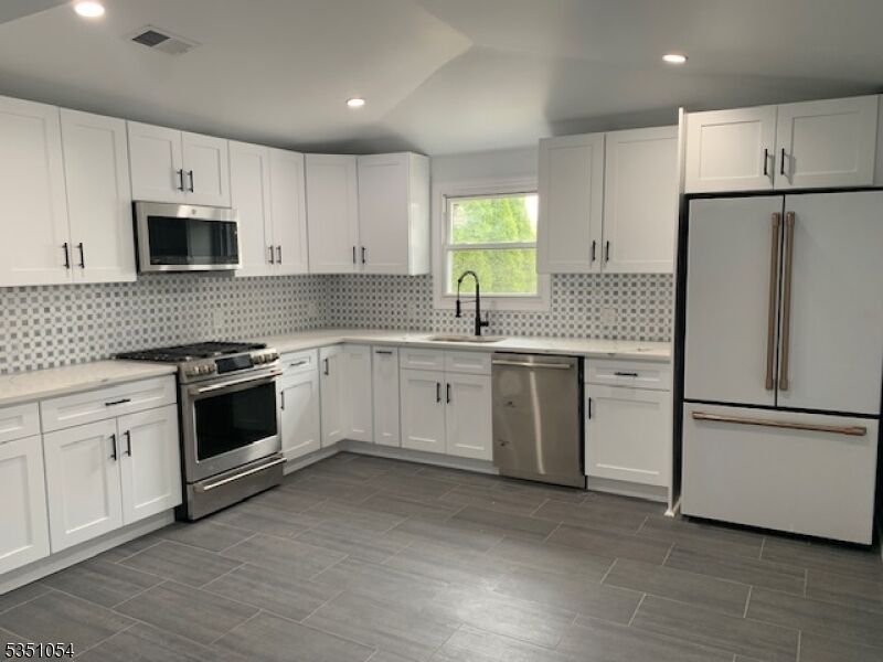 Property Photo: 19 Roosevelt Ave NJ 07660