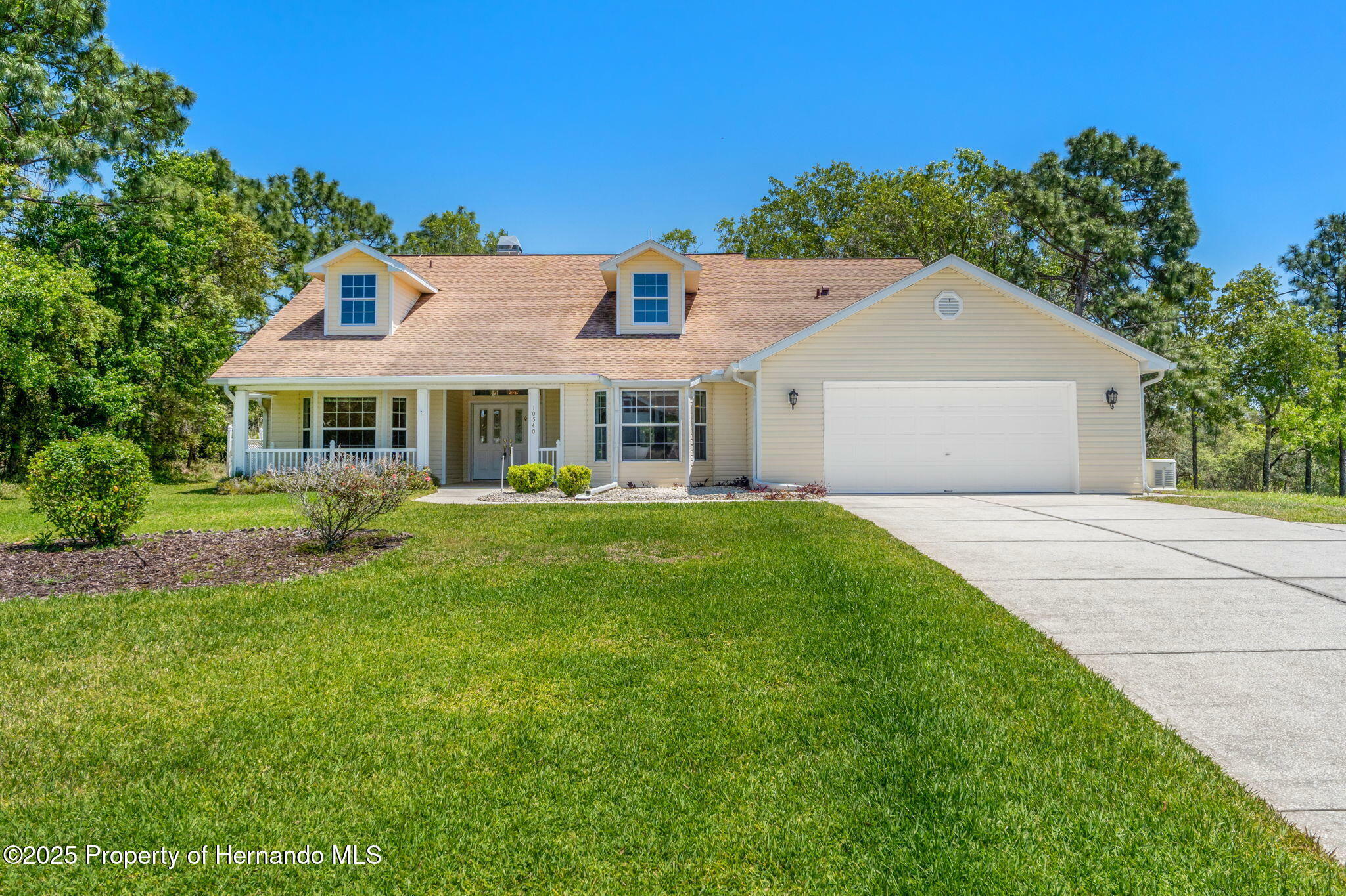 Property Photo: 10540 Noddy Tern Road FL 34613