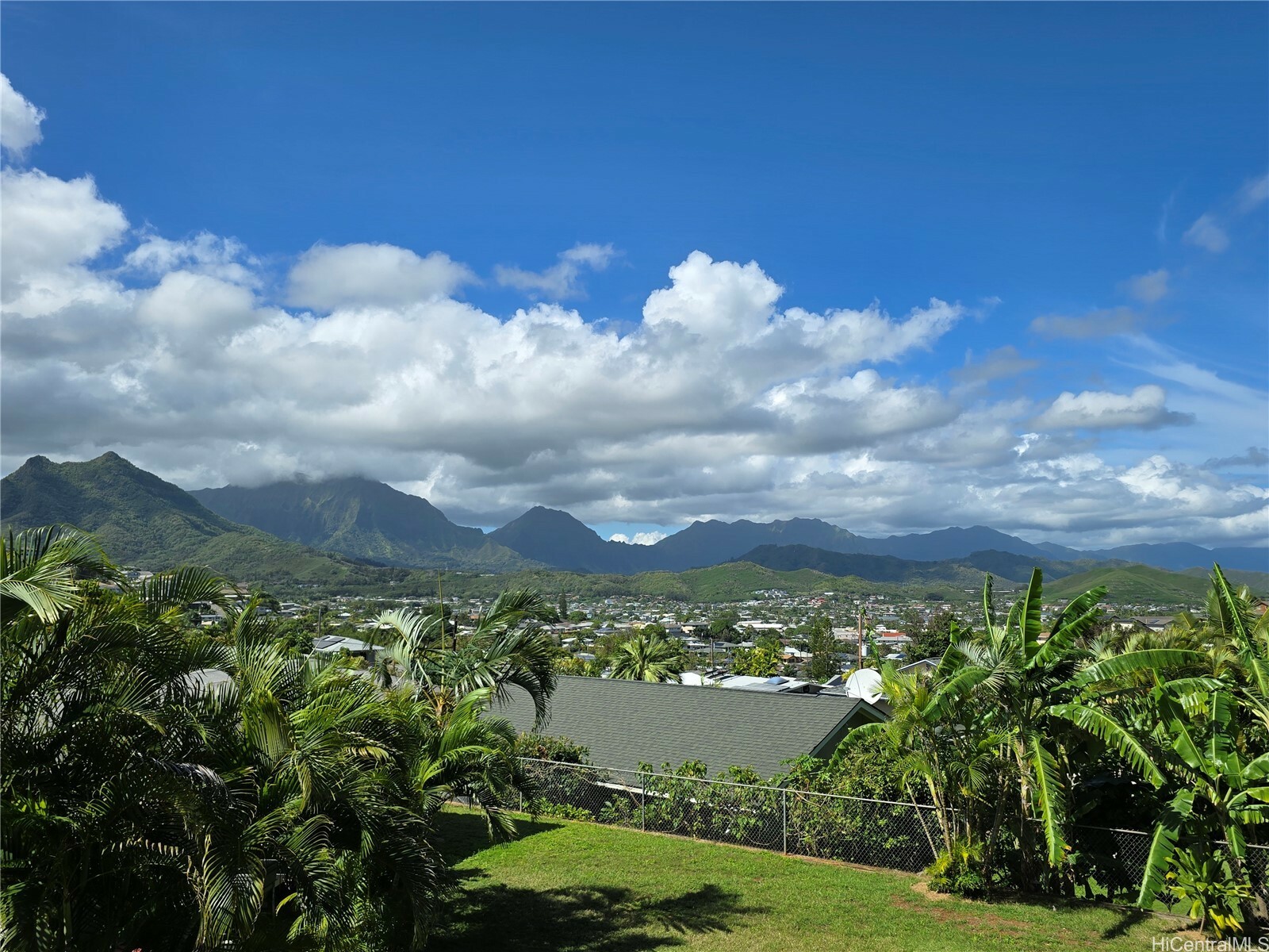 Property Photo: 1334 Kuuna Street HI 96734