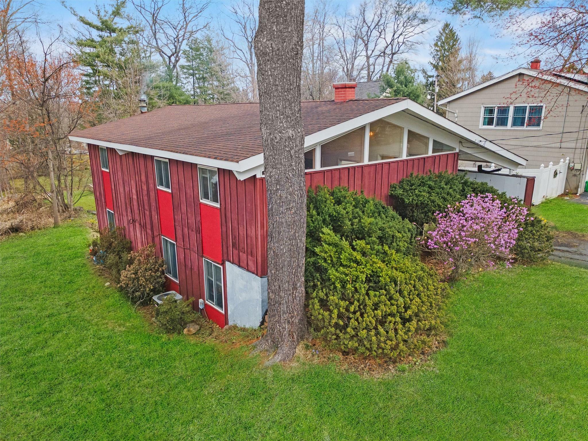 Property Photo: 705 Abbey Lane NY 10989
