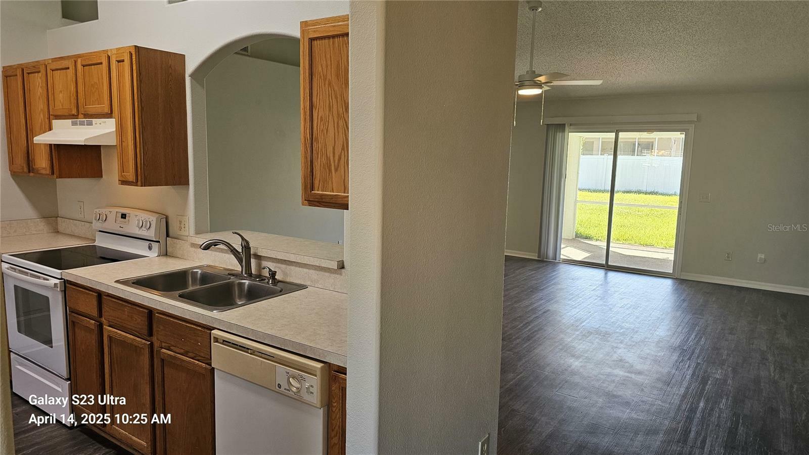 Property Photo: 71 Kashmir Trail FL 32164