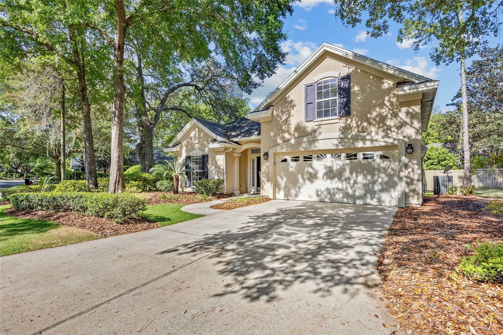 Property Photo: 3070 SW 98th Drive FL 32608