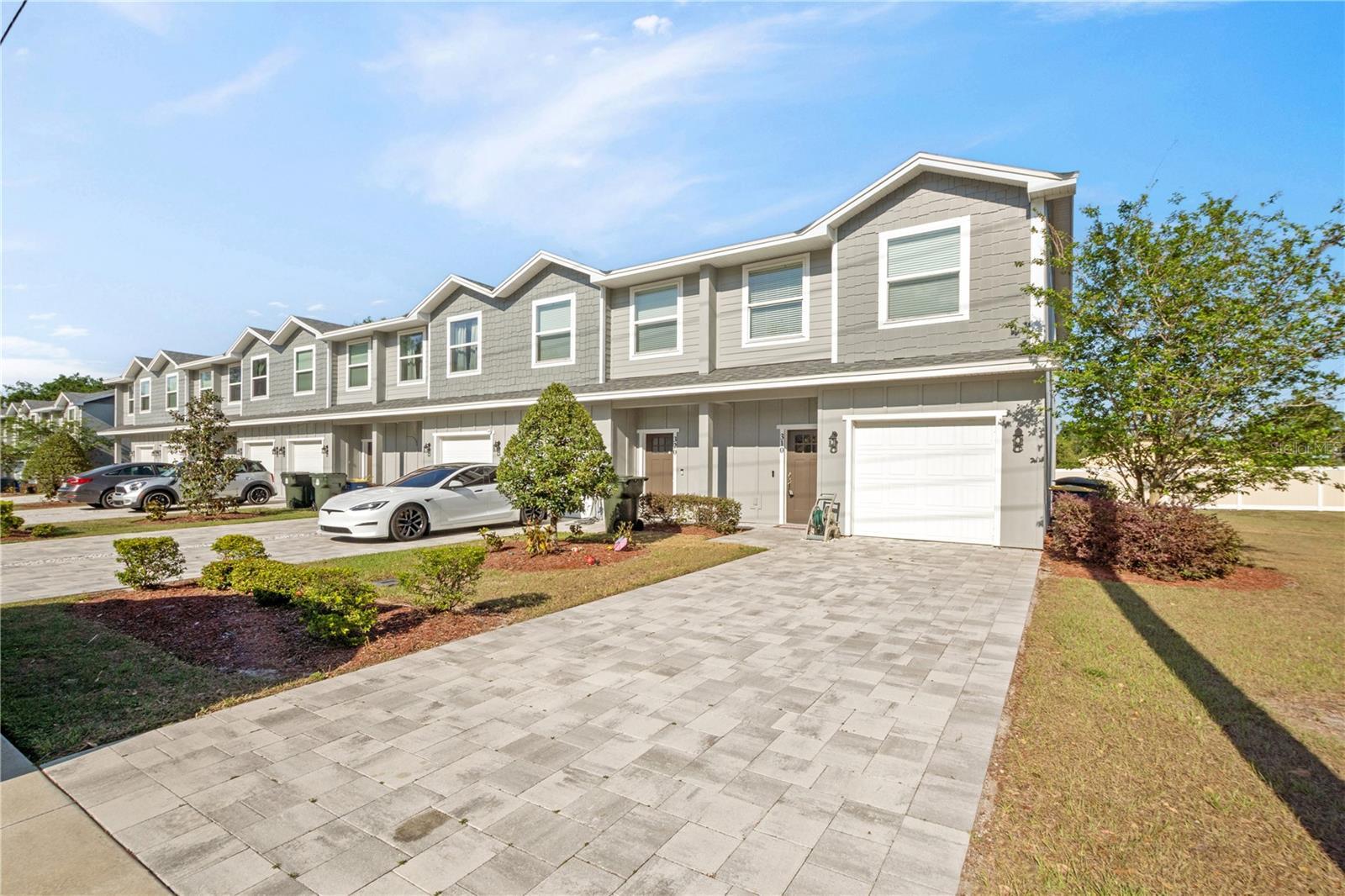 Property Photo:  310 N 1st Avenue  FL 33830 