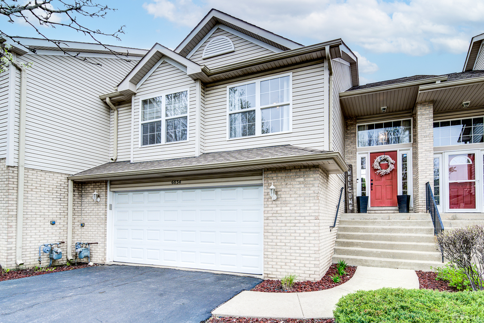 Property Photo: 6834 Oak View Court IL 60452