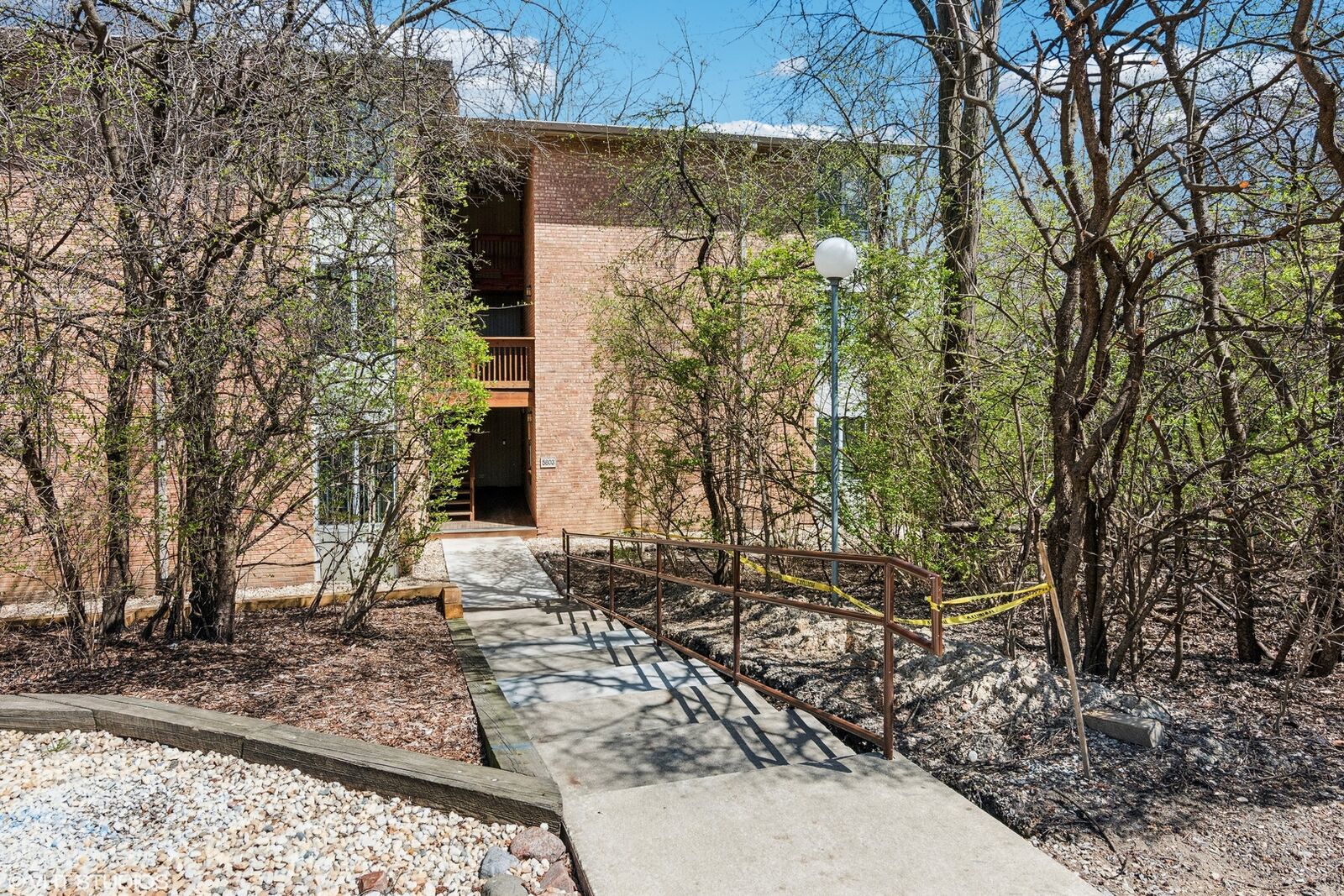 Property Photo:  5803 Oakwood Drive B  IL 60532 