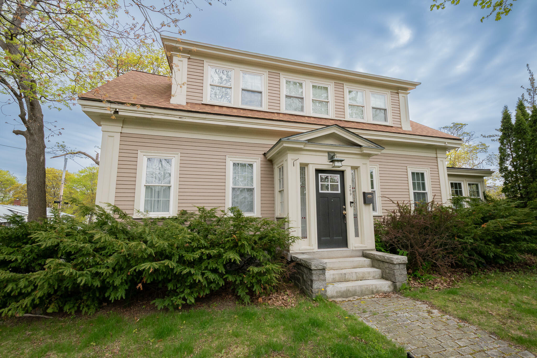 Property Photo: 369 Ohio Street ME 04401