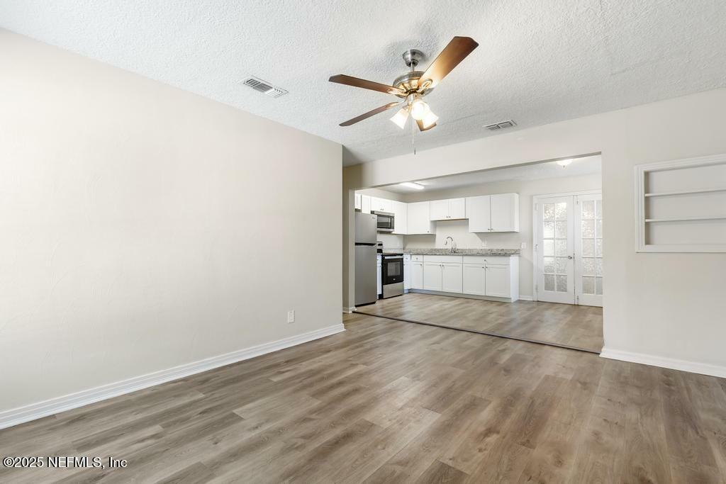 Property Photo: 6504 Brandemere Road S FL 32211