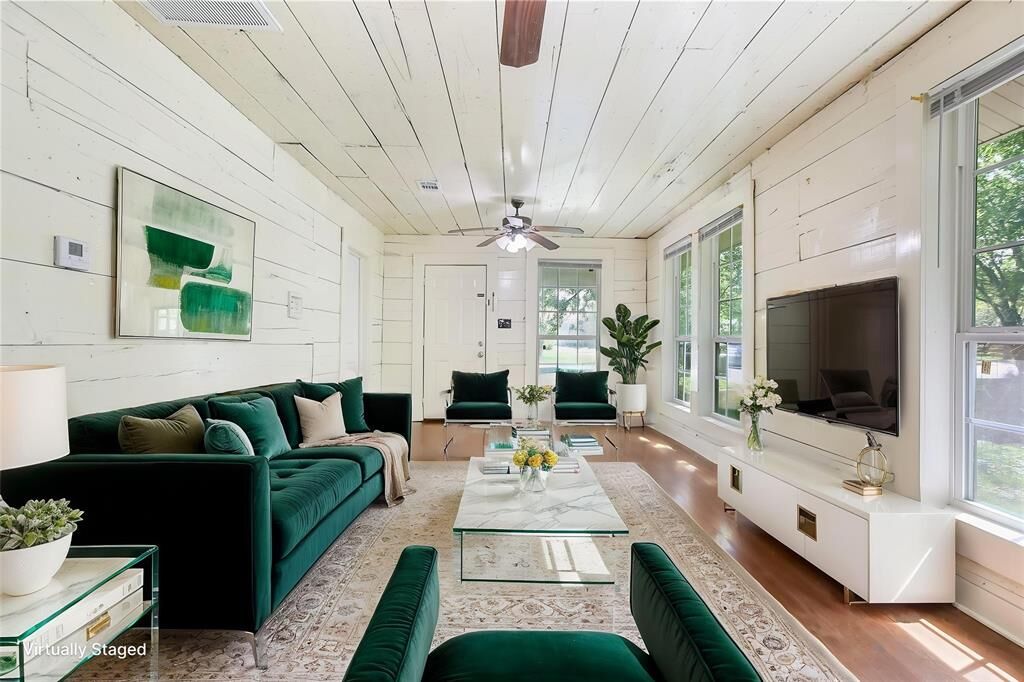 Property Photo: 3733 Colcord Avenue TX 76707