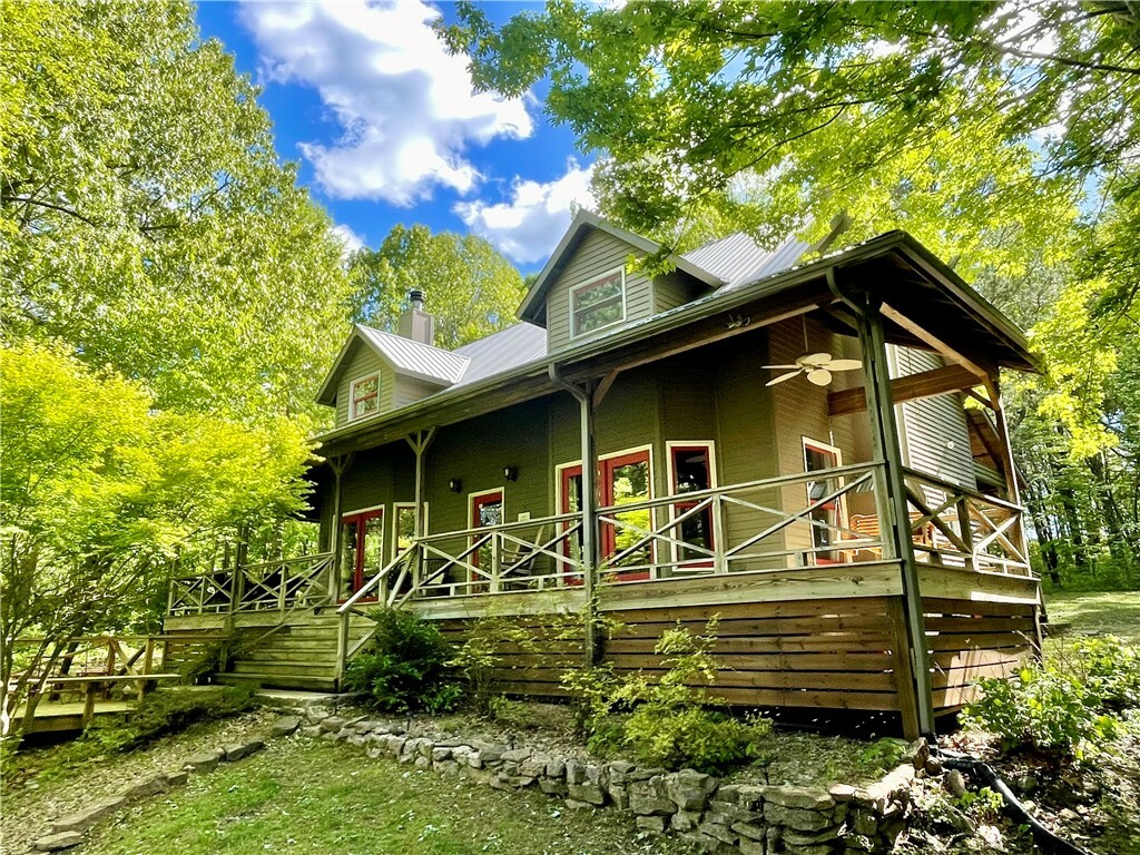 Property Photo: 91 Nc 2302 Road AR 72641
