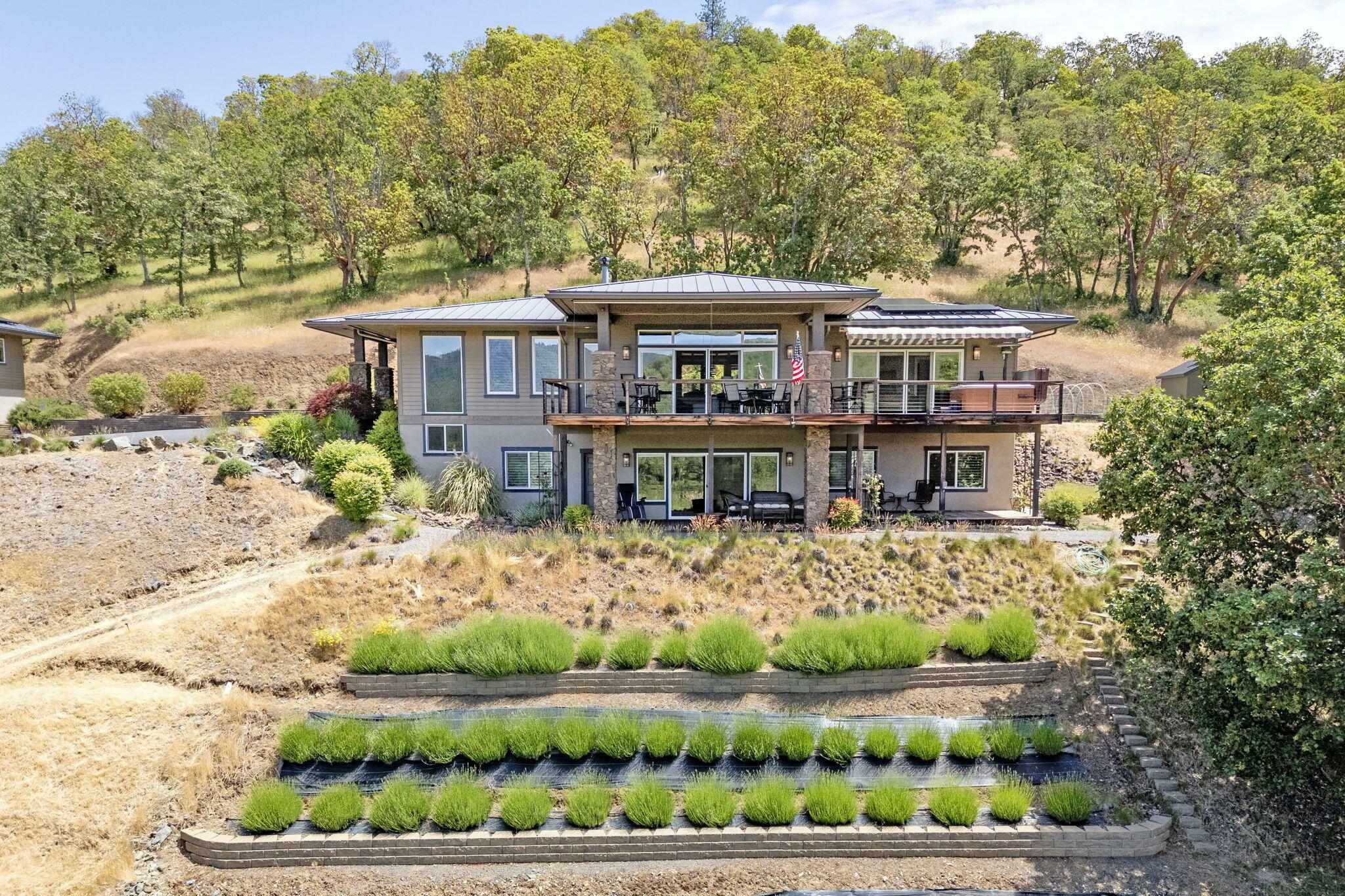 9300 John Day Drive  Gold Hill OR 97525 photo