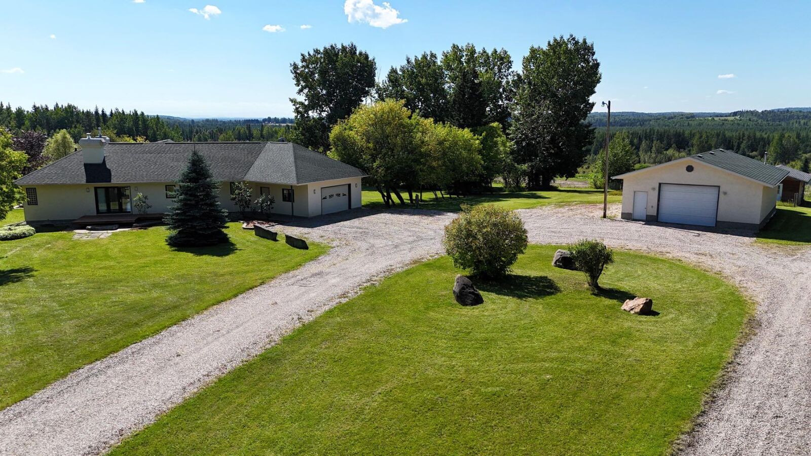 Photo de la propriété: 6701 15 Avenue AB T7E 1S3